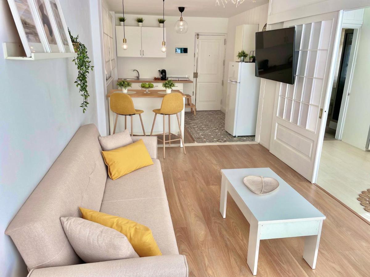Brisas 2 By Sunhousescanarias * Las Palmas de Gran Canaria